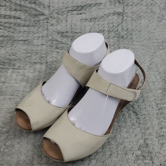 Dansko Wedge Sandals Womens 38 EU 7.5 US Off White Leather Open Toe Slingback - Picture 1 of 9
